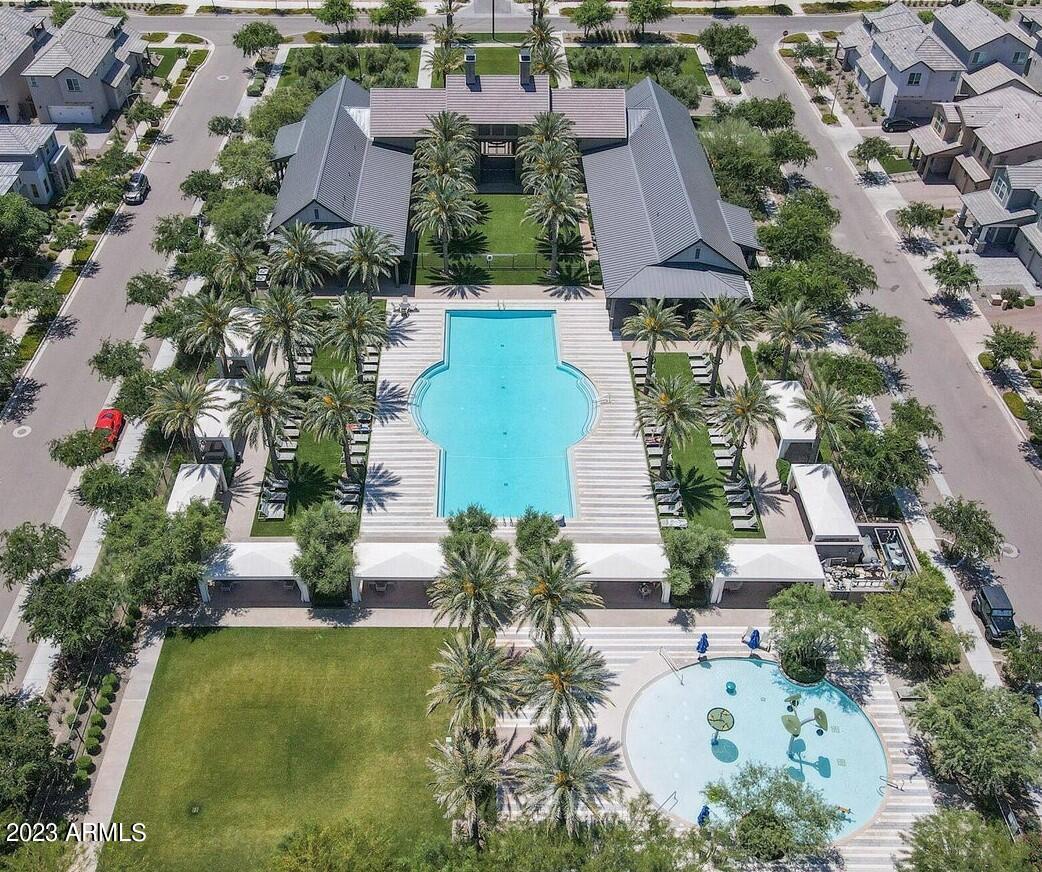 2031 W Desert Hollow Dr., Phoenix, AZ 85085