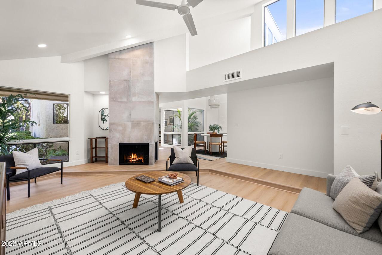 705 E Corte Oro, Phoenix, AZ 85020