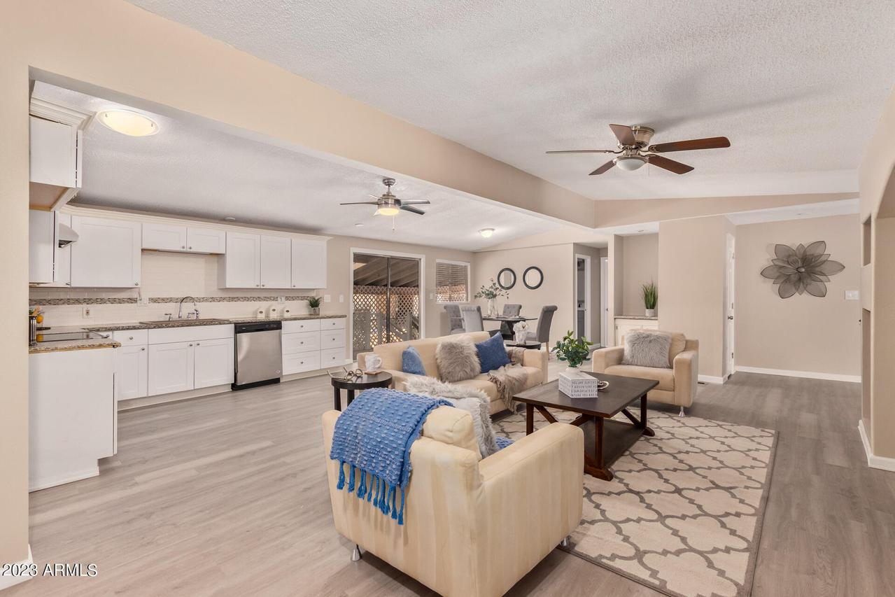 1334 E Southern Ave., Apache Junction, AZ 85119