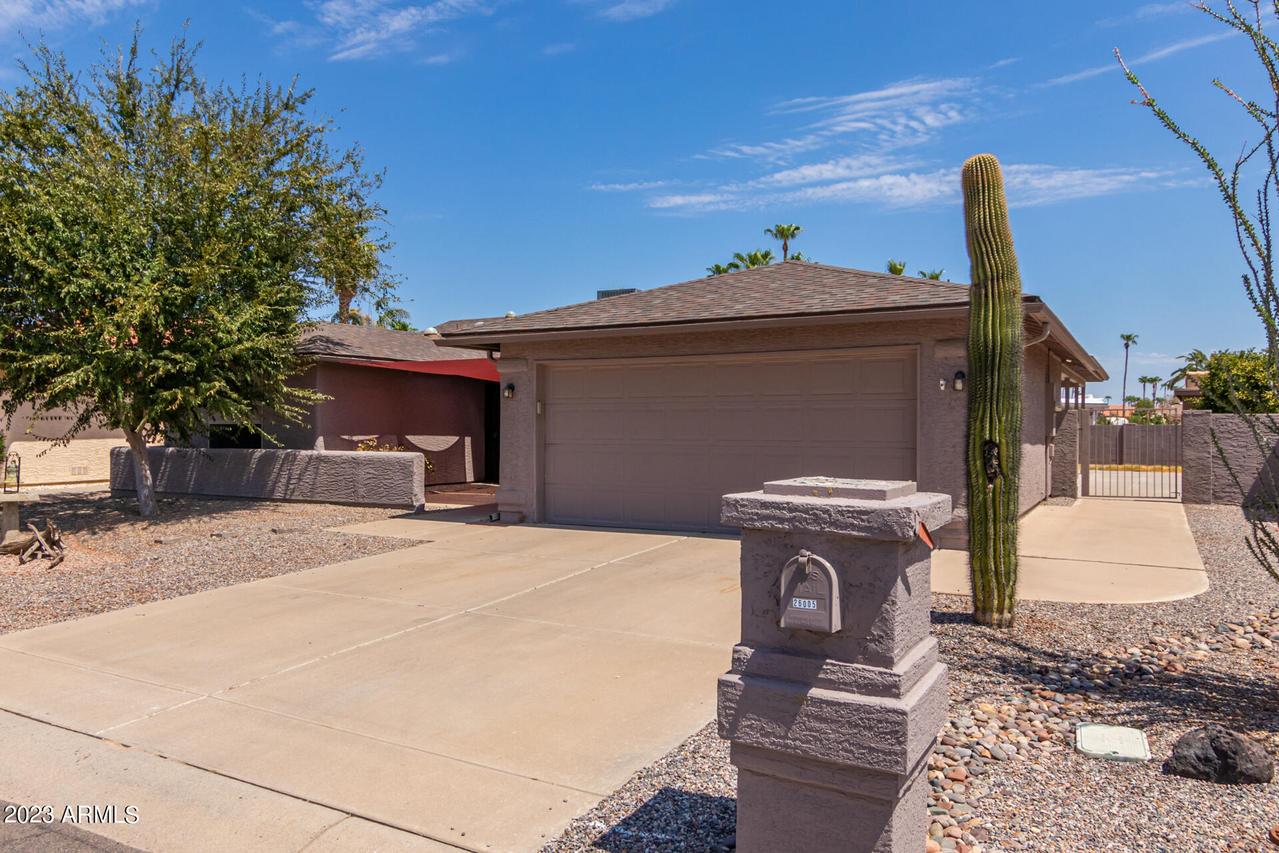 26005 S Beech Creek Dr., Sun Lakes, AZ 85248