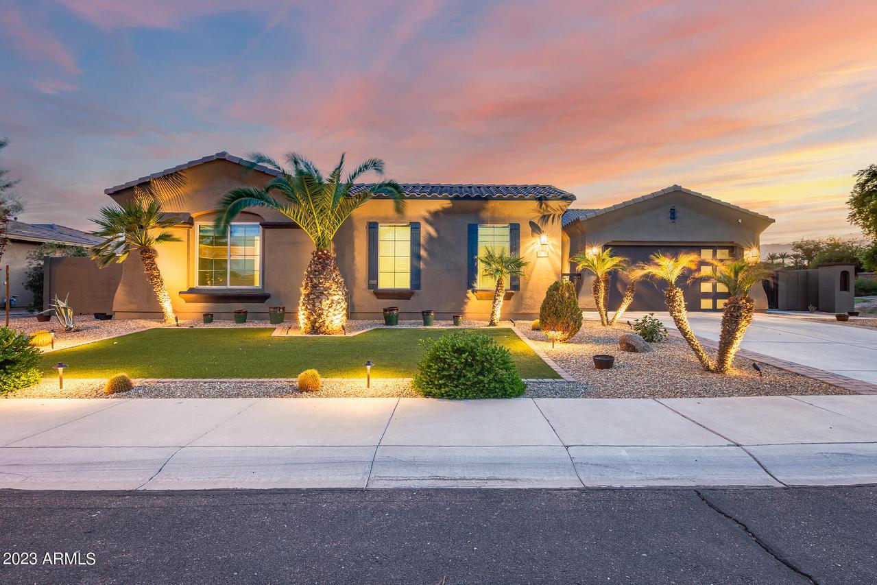 2470 N 159th Dr., Goodyear, AZ 85395