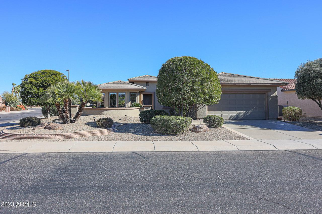 19153 N Hawthorn Dr., Surprise, AZ 85378