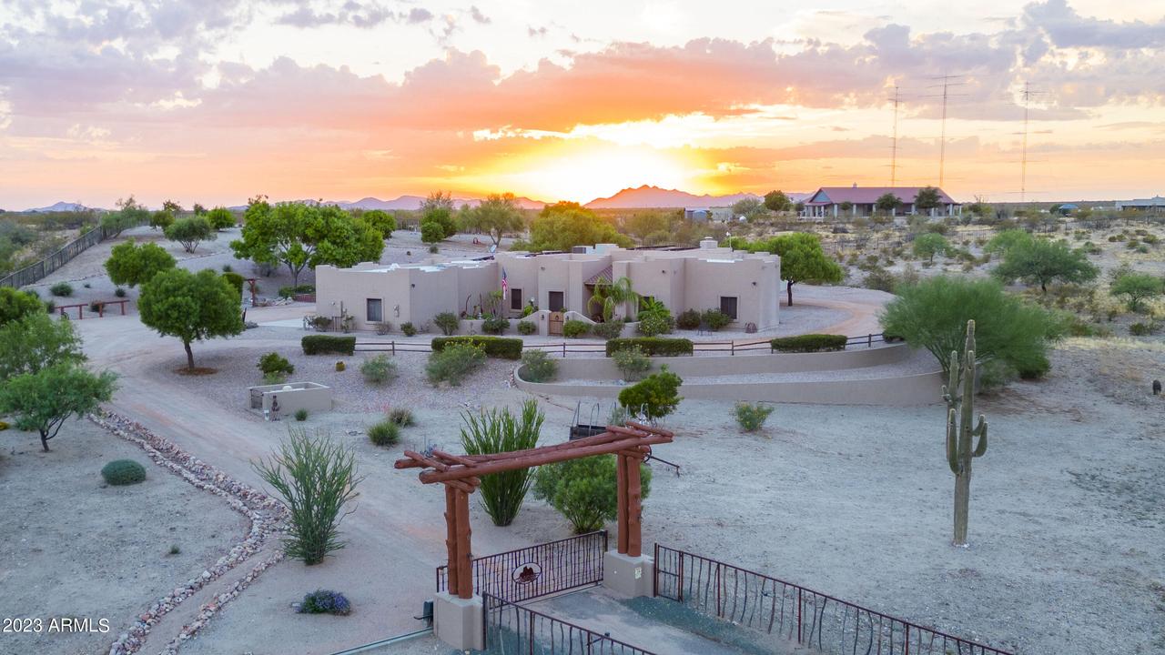 34620 S Elyssa Ln., Wickenburg, AZ 85390