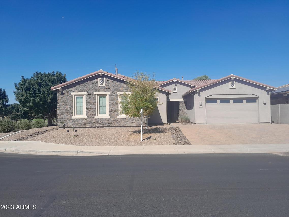 3340 S Buckskin Way, Chandler, AZ 85286