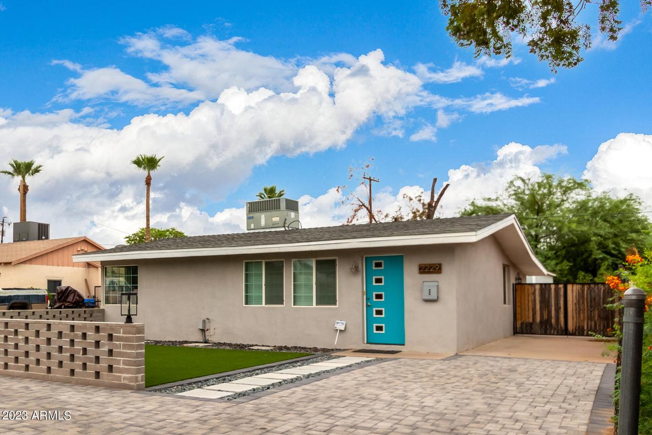 2229 E Virginia Ave., Phoenix, AZ 85006