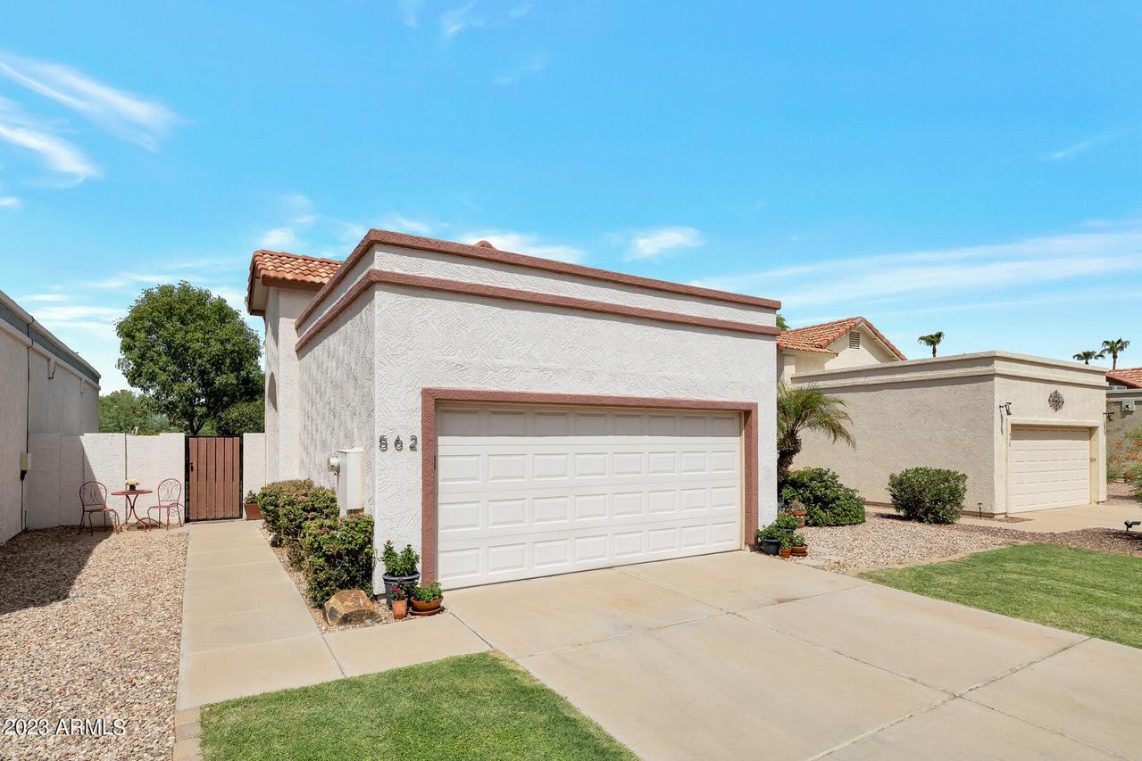 562 S Danyell Dr., Chandler, AZ 85225