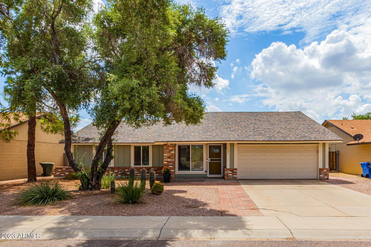 1631 W Beaubien Dr., Phoenix, AZ 85027
