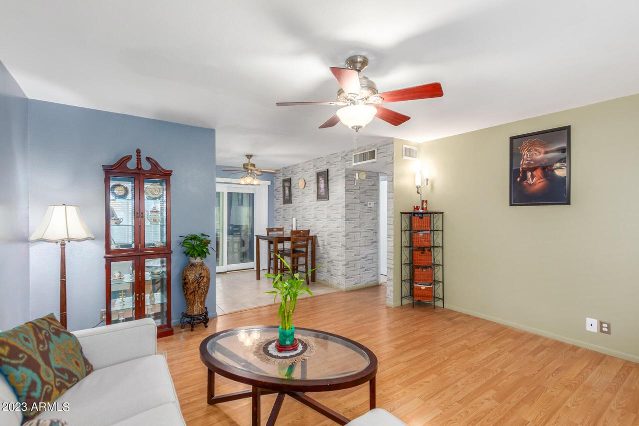 5716 E Duncan St., Mesa, AZ 85205