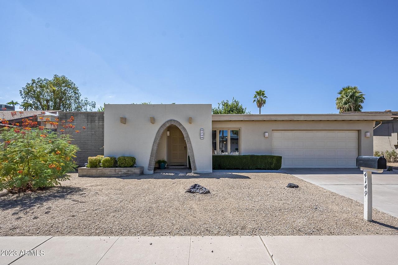 4149 E Cannon Dr., Phoenix, AZ 85028