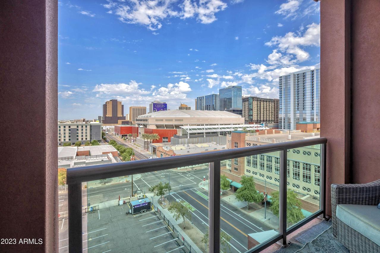 310 S 4th St. #804, Phoenix, AZ 85004