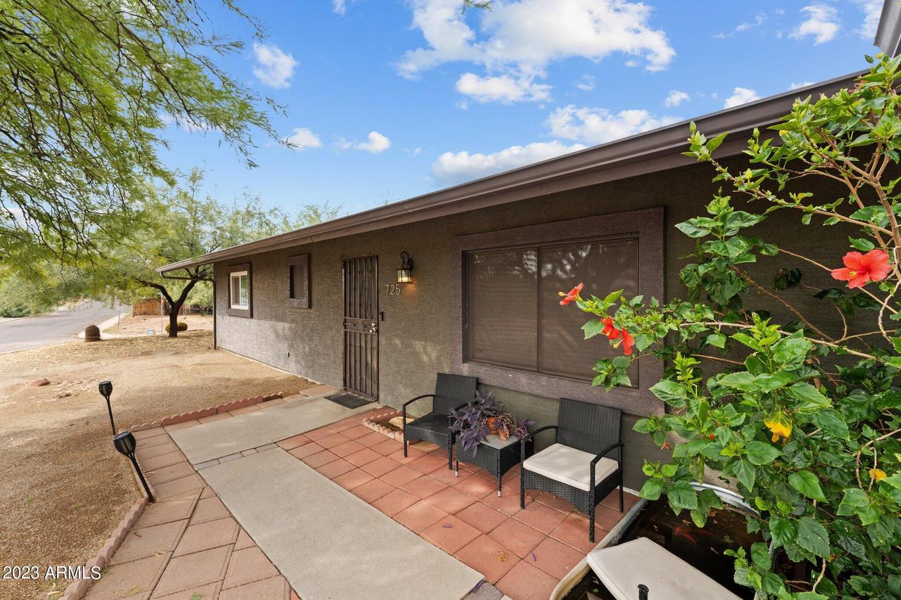725 Yaqui Dr., Wickenburg, AZ 85390