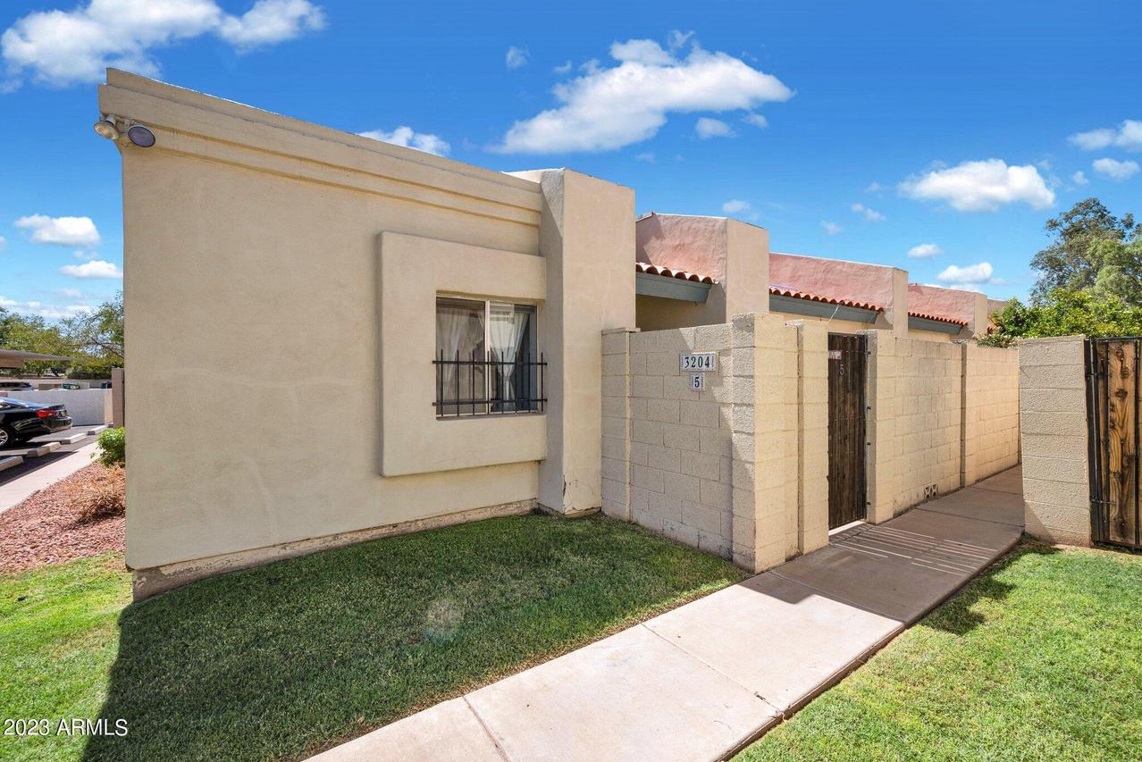 3204 W Loma Ln. #5, Phoenix, AZ 85051