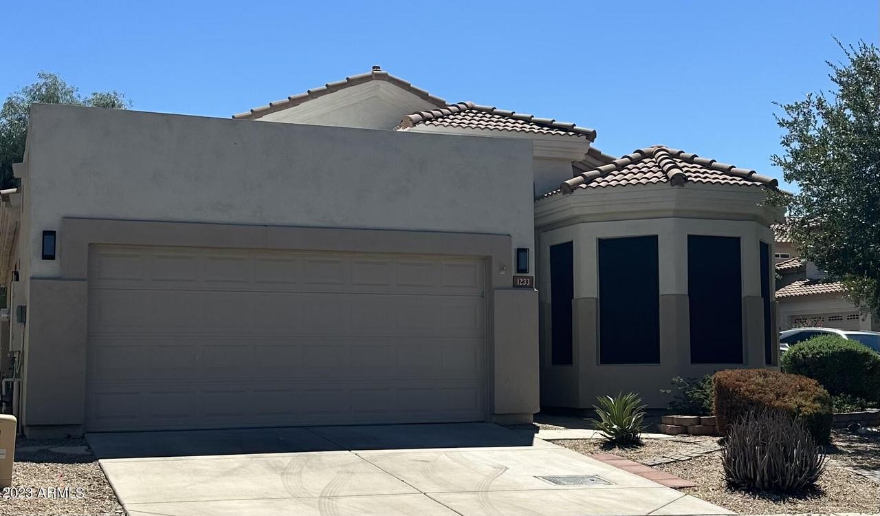 1233 E Joan D Arc Ave., Phoenix, AZ 85022