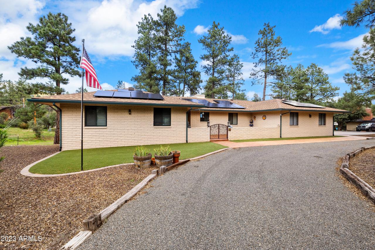 26 Glen Oaks Dr., Prescott, AZ 86305