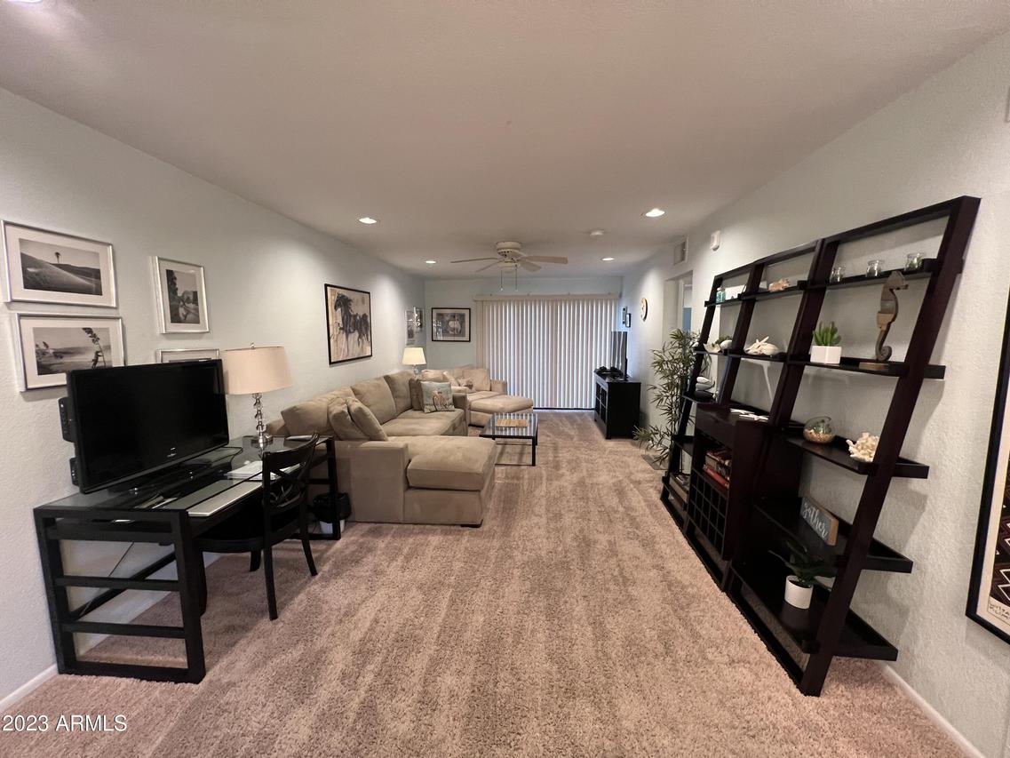 12212 N Paradise Village Pkwy. #148, Phoenix, AZ 85032