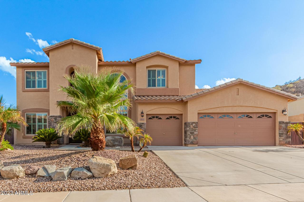 6635 W Red Fox Rd., Phoenix, AZ 85083