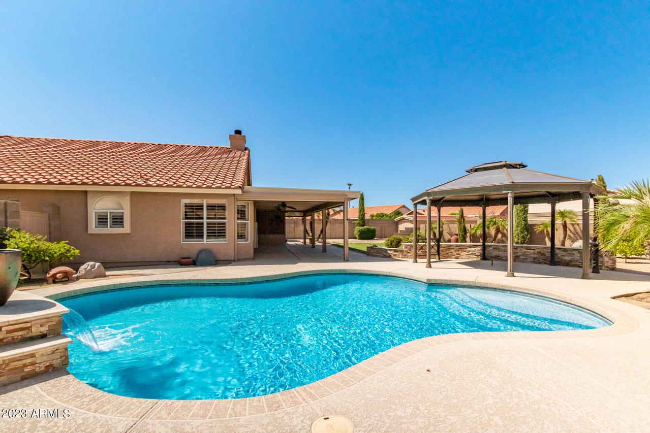 7602 W Calavar Rd., Peoria, AZ 85381