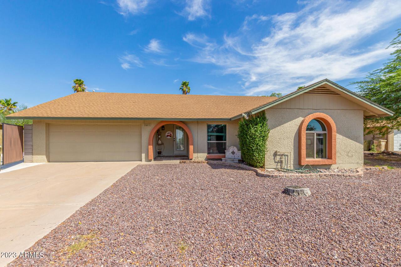 13013 N 59th Dr., Glendale, AZ 85304
