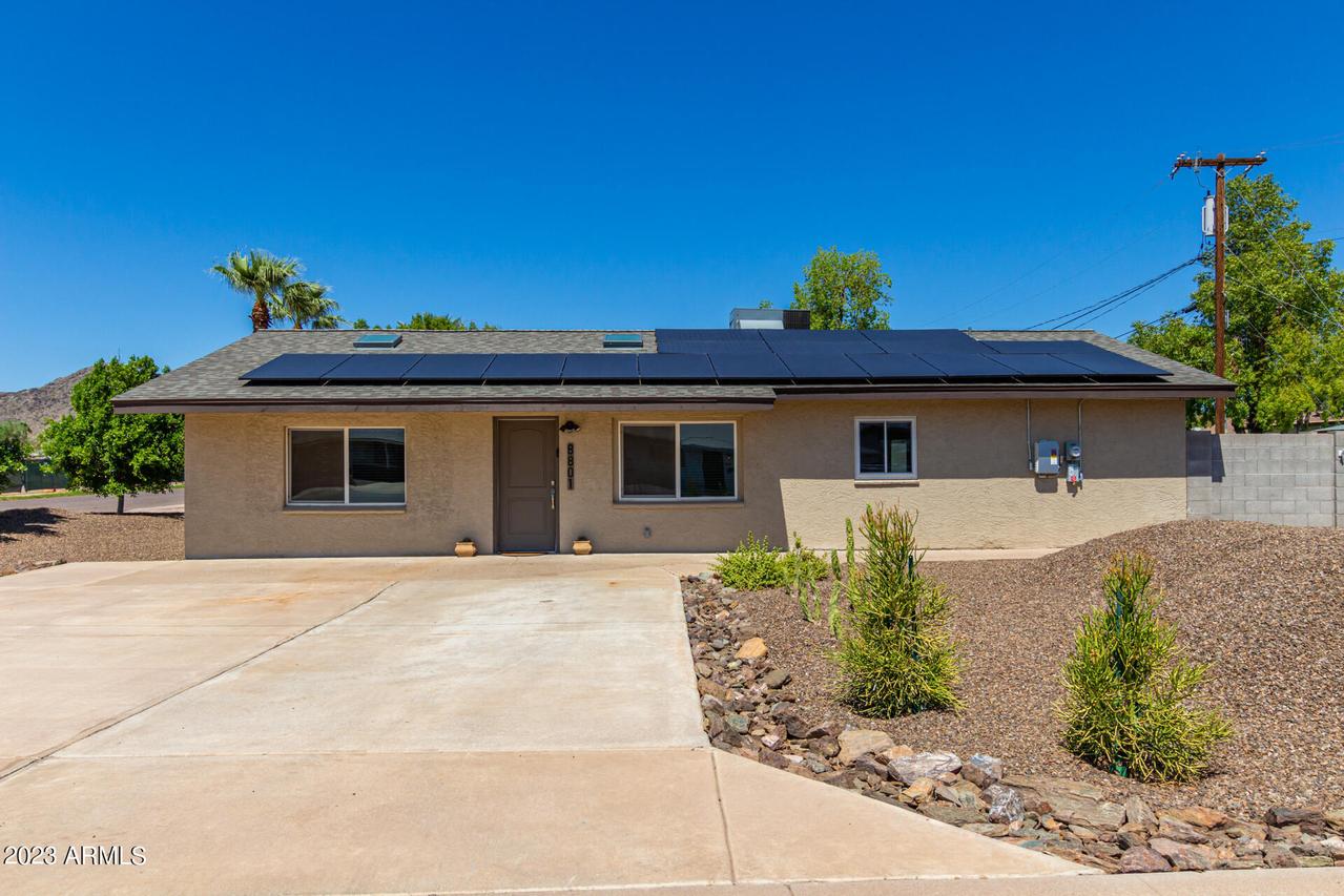 8801 N 11th St., Phoenix, AZ 85020