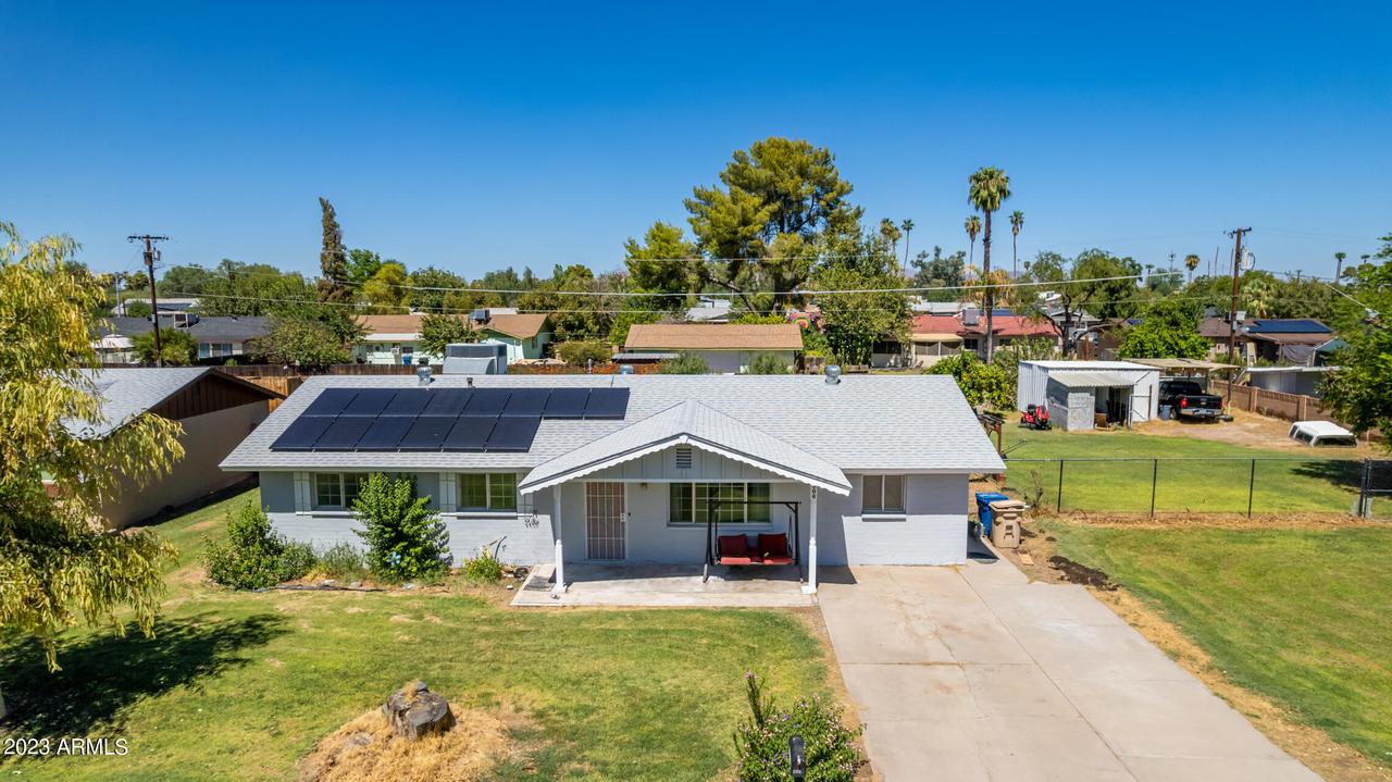 806 E Clanton Ave., Buckeye, AZ 85326