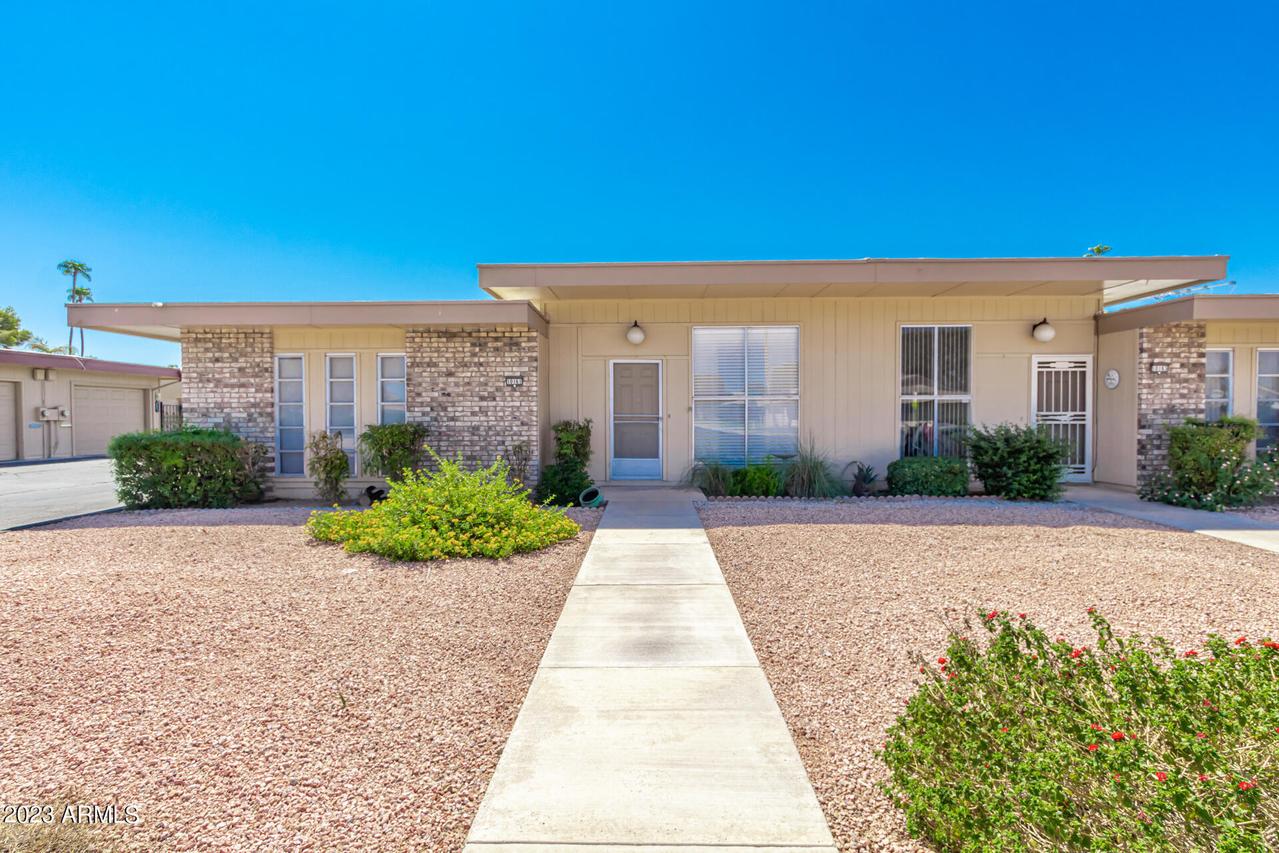 10161 W Thunderbird Blvd., Sun City, AZ 85351