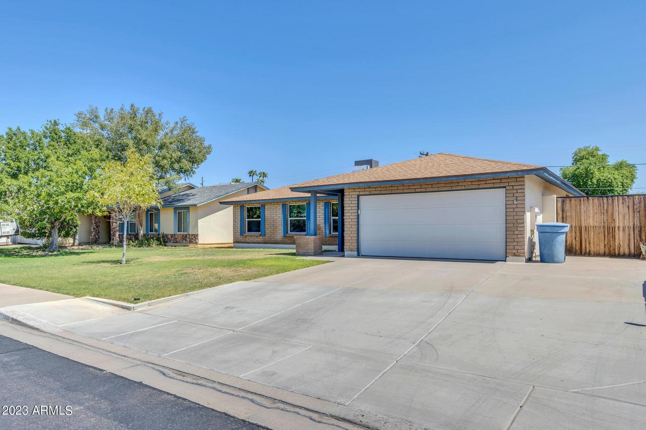 1827 N Cheri Lynn Dr., Chandler, AZ 85225