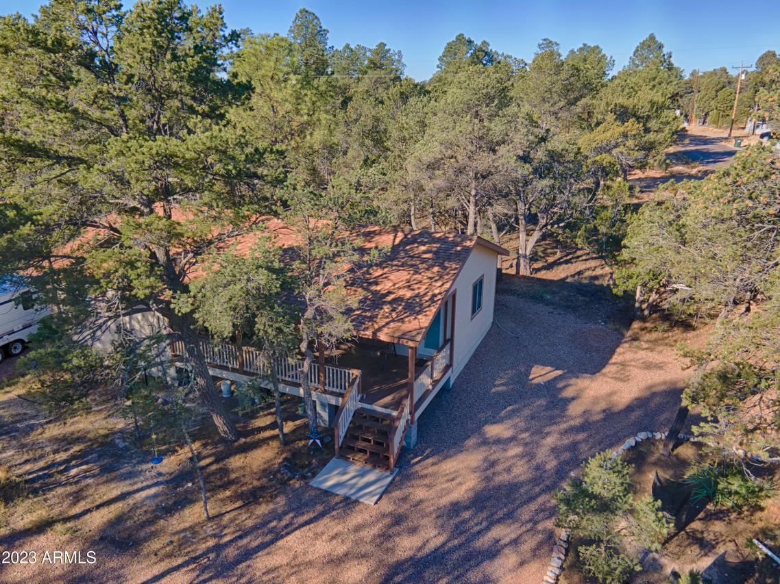 2876 Caribou Tr., Overgaard, AZ 85933