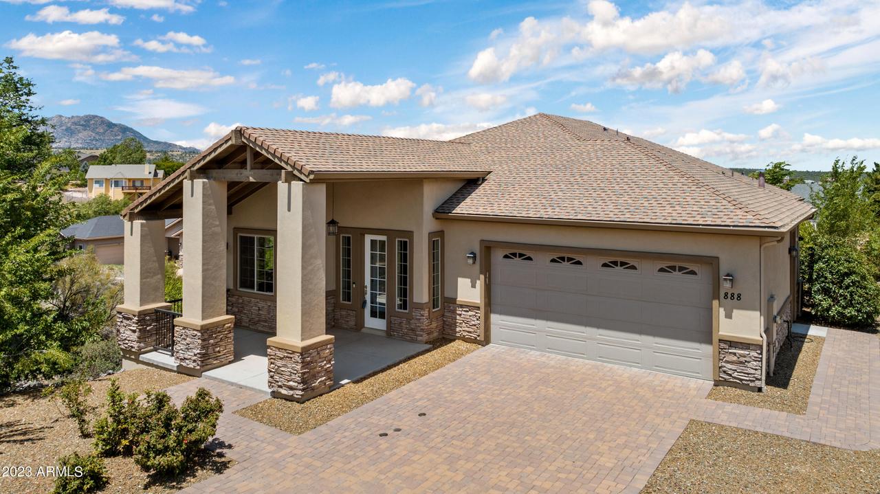 888 Trail Head & 975 Mogollon Rd Cir., Prescott, AZ 86301