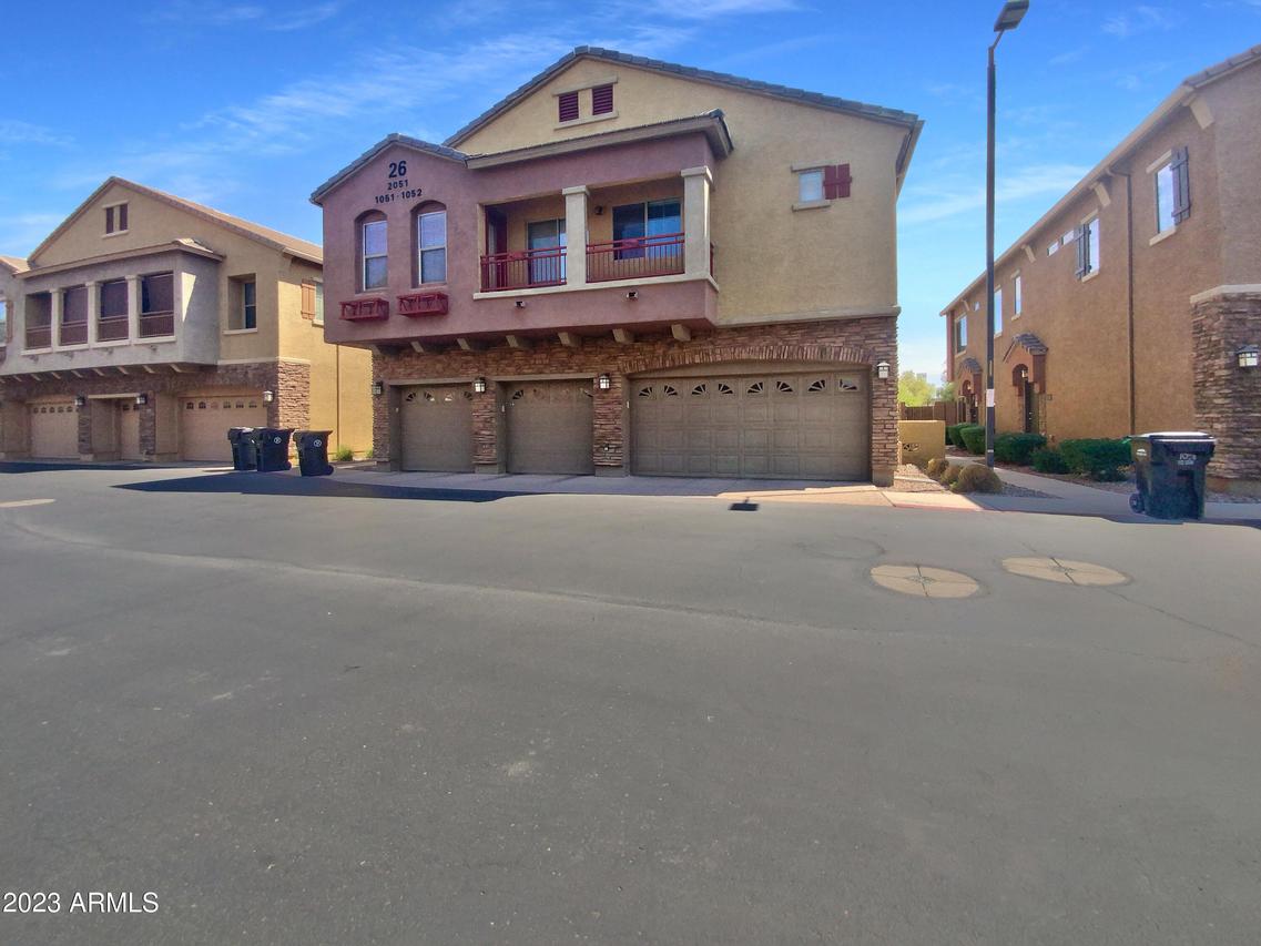 1350 S Greenfield Rd. #1051, Mesa, AZ 85206