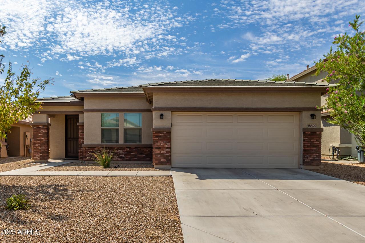 18529 W Palo Verde Ave., Waddell, AZ 85355