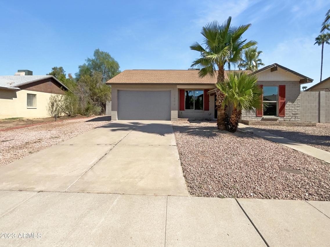 1956 W Angela Dr., Phoenix, AZ 85023