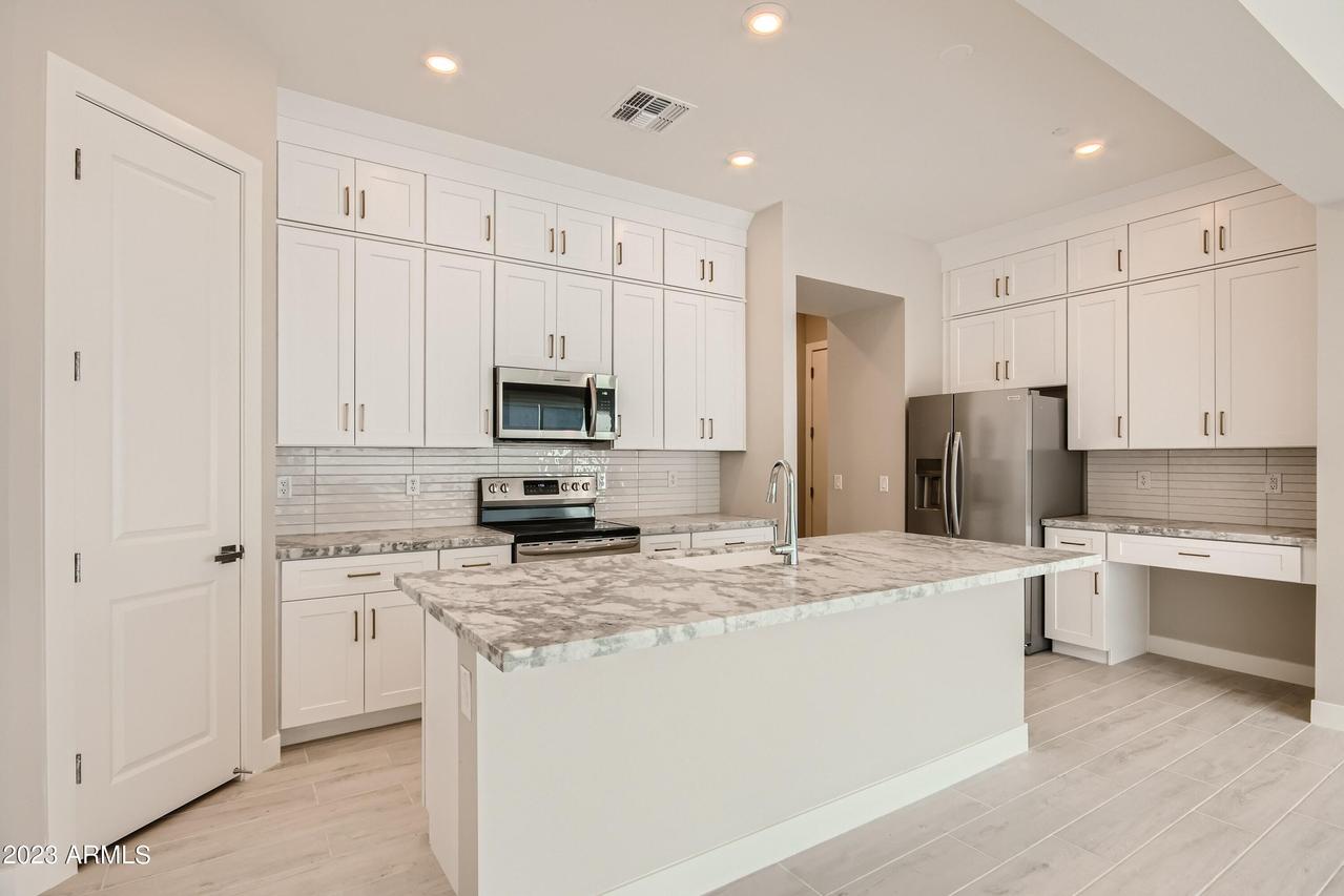 3773 E Bartlett Way, Chandler, AZ 85249