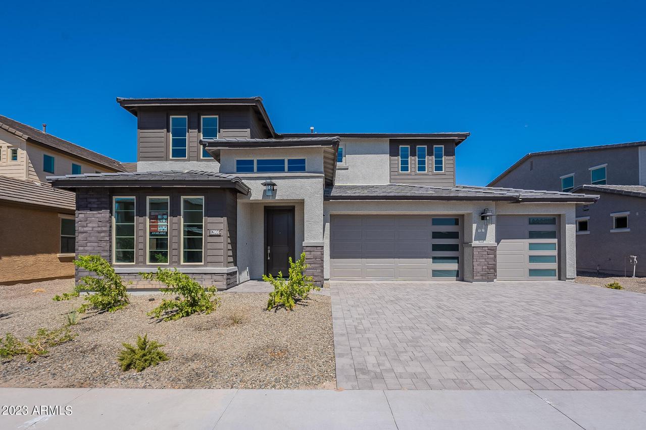 12006 W Luxton Ln., Avondale, AZ 85323