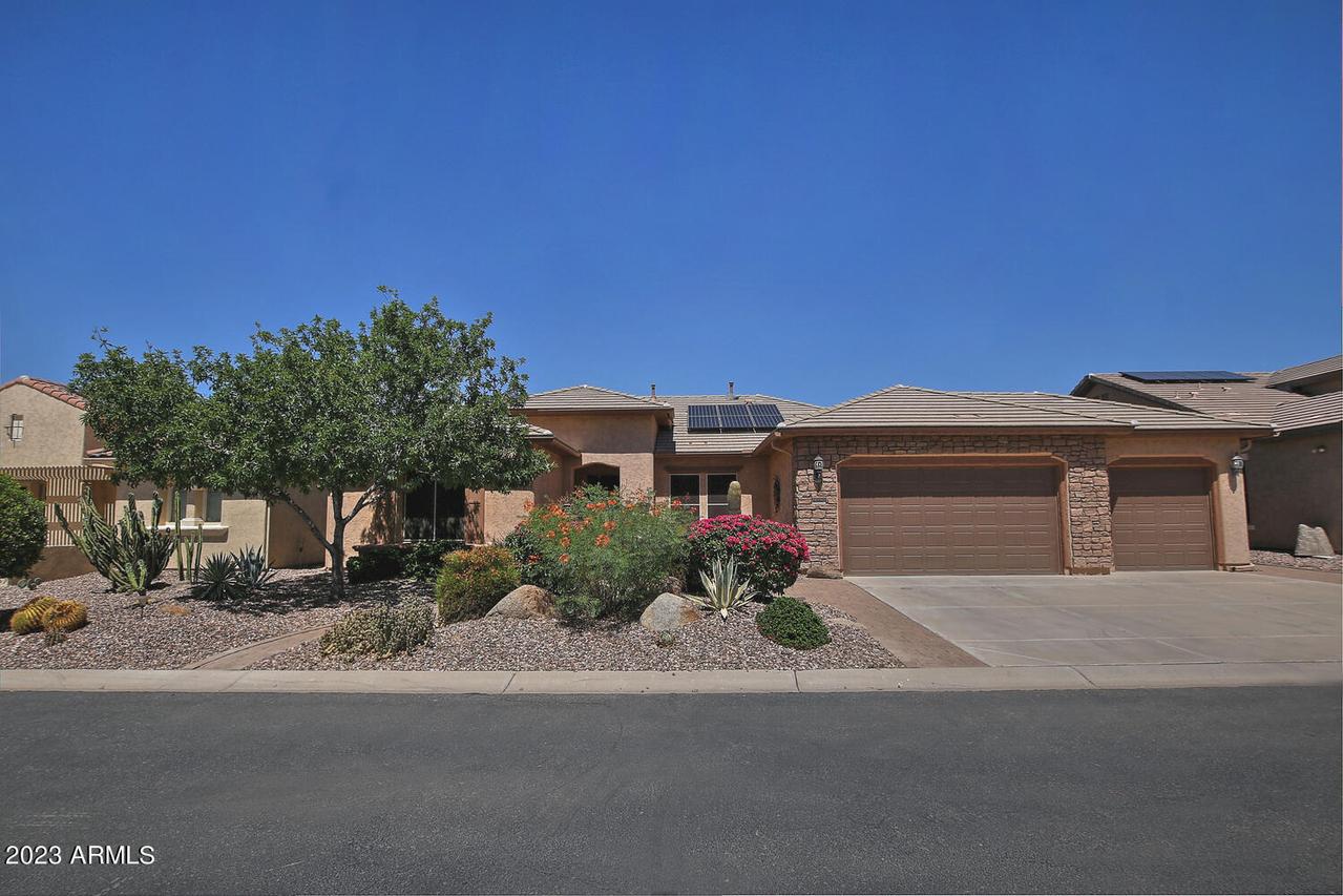 6860 W Trenton Way, Florence, AZ 85132