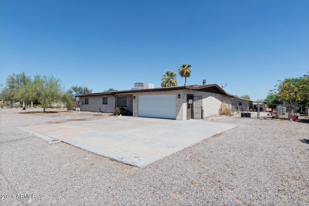 1801 N 202nd Ave., Buckeye, AZ 85396