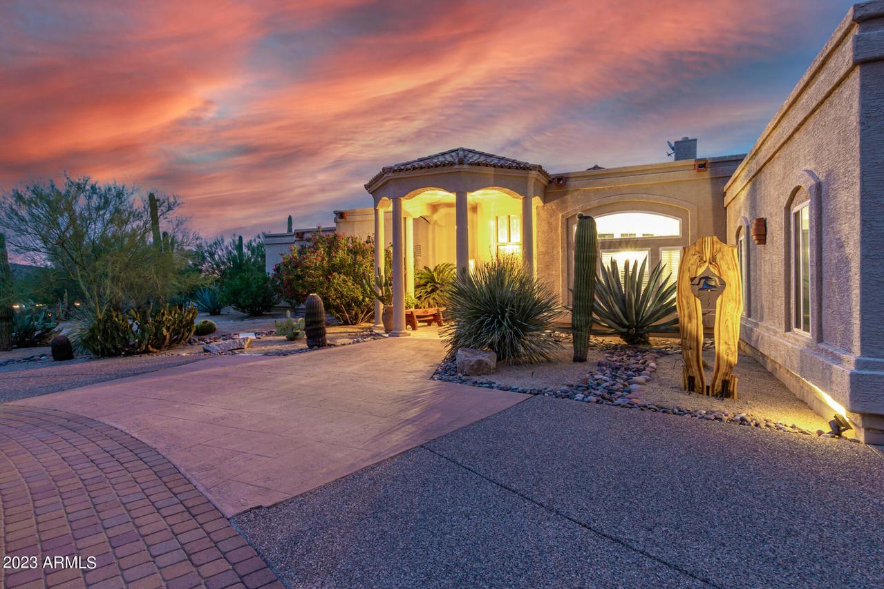 7736 E Carefree Dr., Carefree, AZ 85377