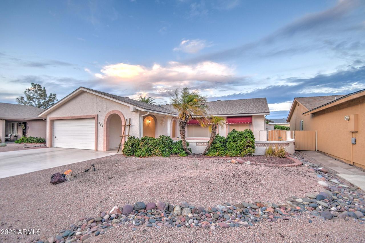 957 S 79th St., Mesa, AZ 85208