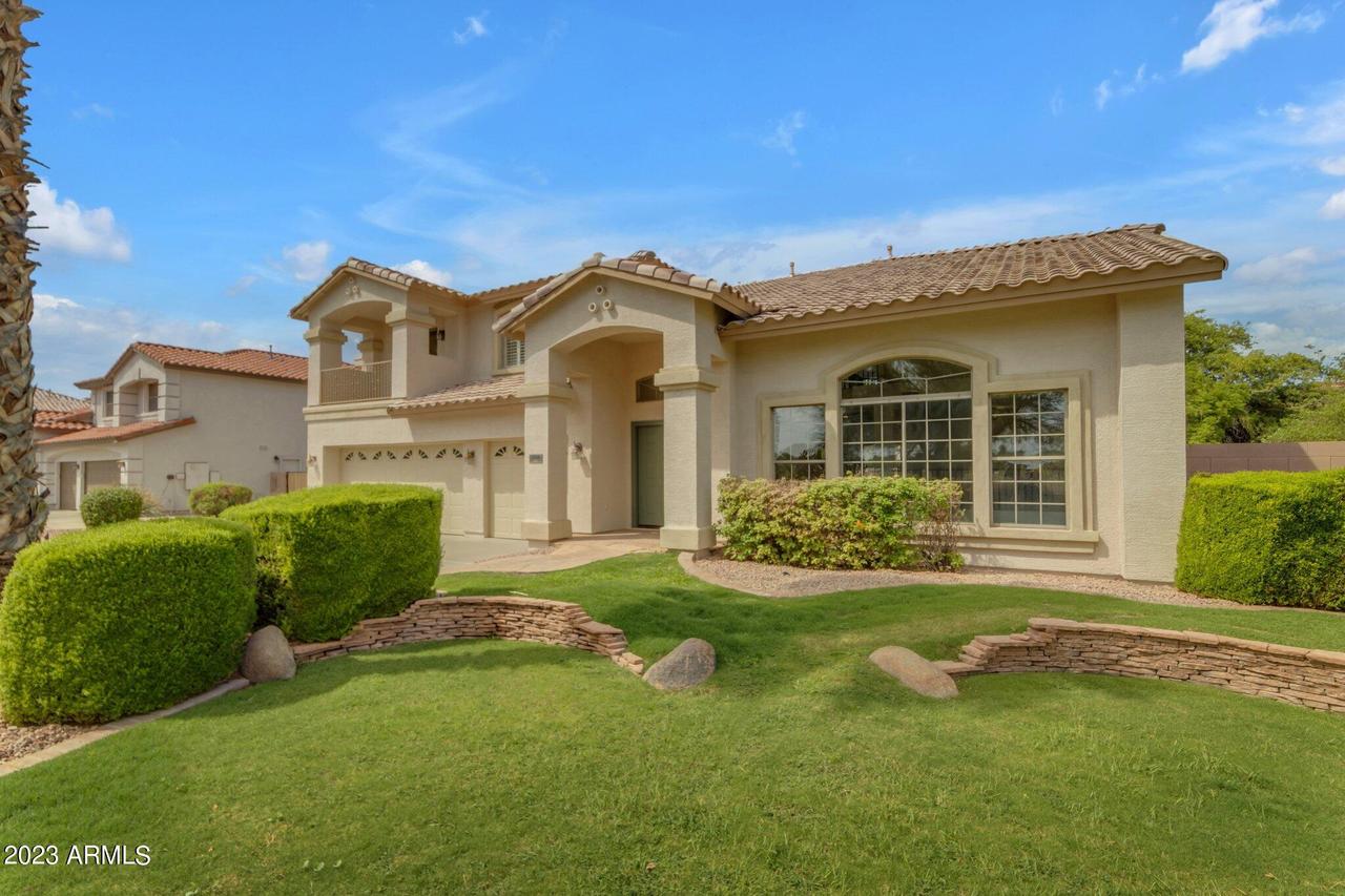 1568 E Canyon Way, Chandler, AZ 85249