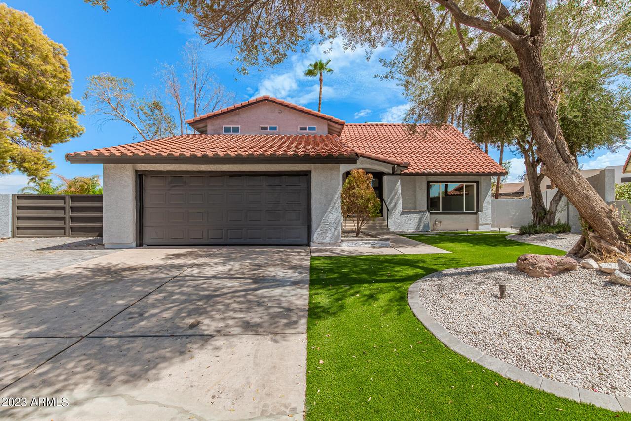 14449 N 22nd St., Phoenix, AZ 85022