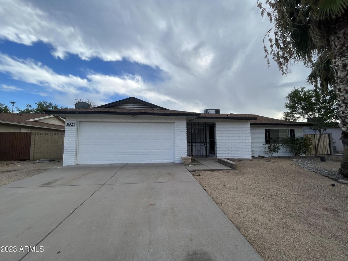 3921 W Barbara Ave., Phoenix, AZ 85051