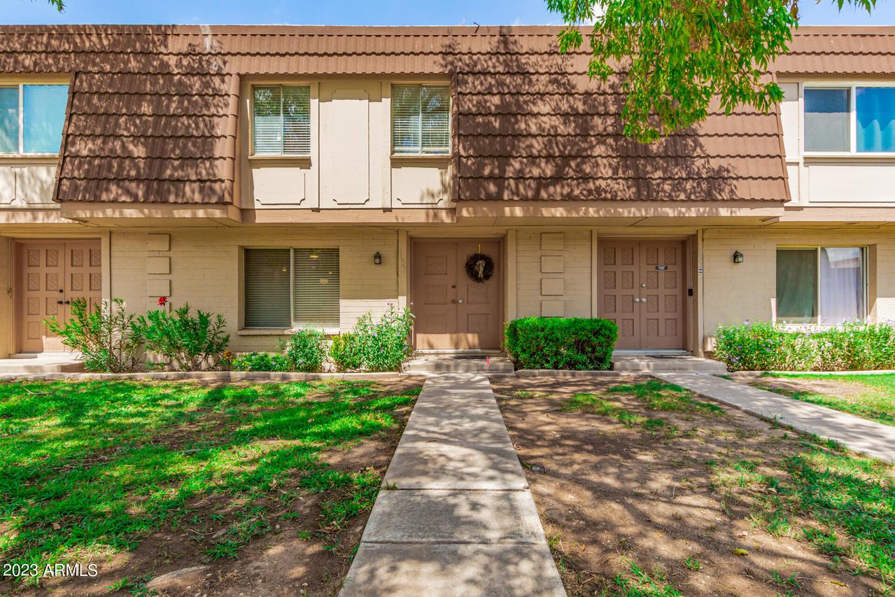 1627 E Dunbar Dr., Tempe, AZ 85282