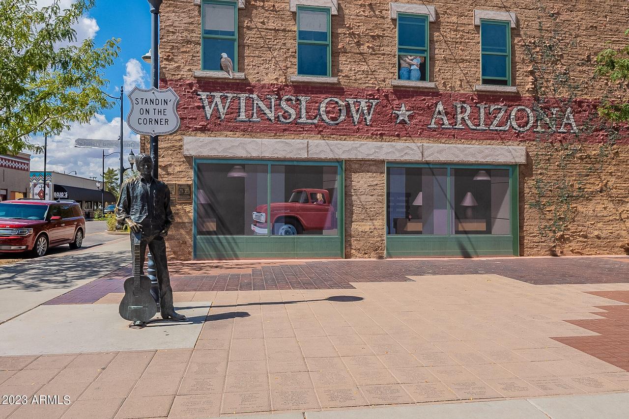 1917 North Rd., Winslow, AZ 86047