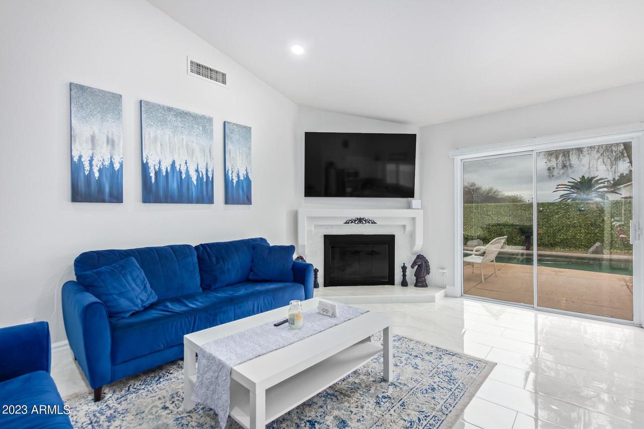 18072 N 83rd Ln., Peoria, AZ 85382