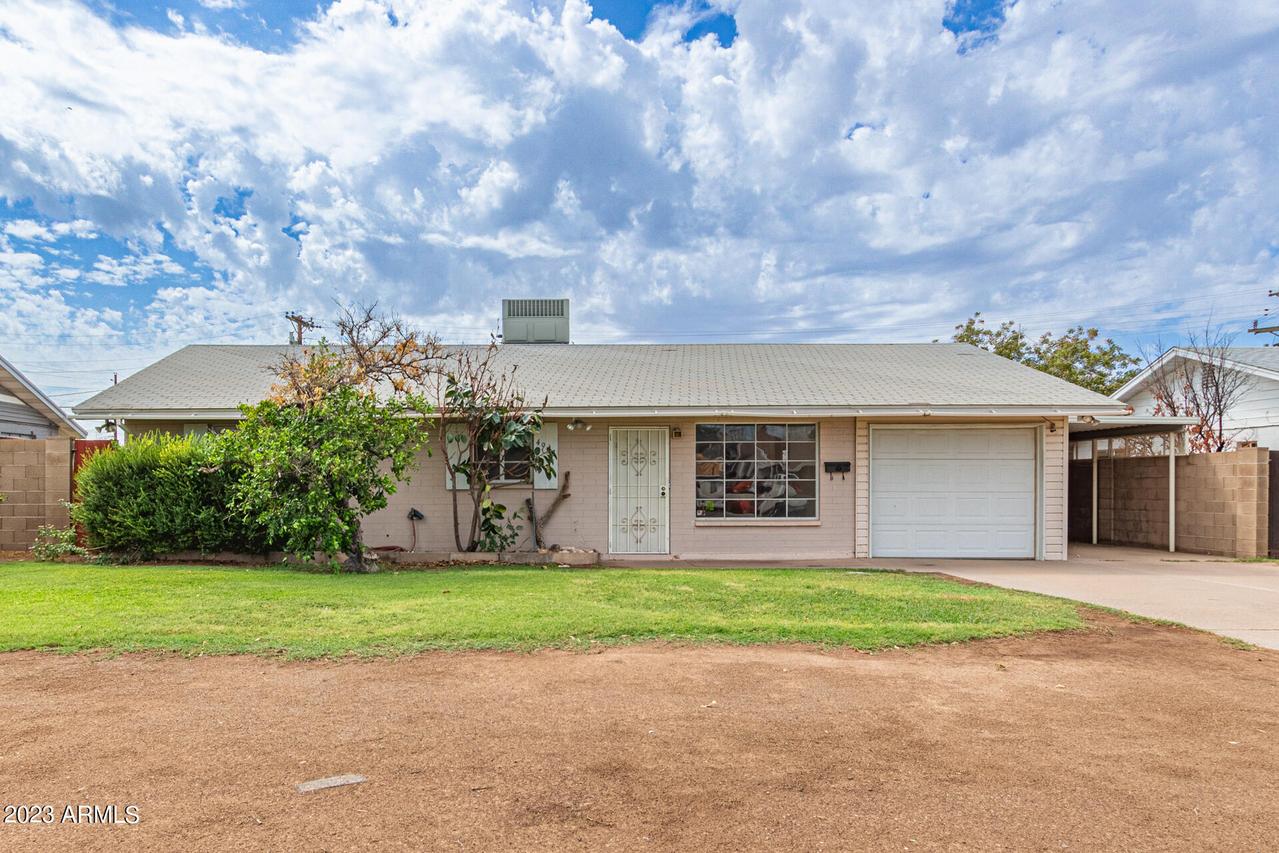 4933 E Granada Rd., Phoenix, AZ 85008