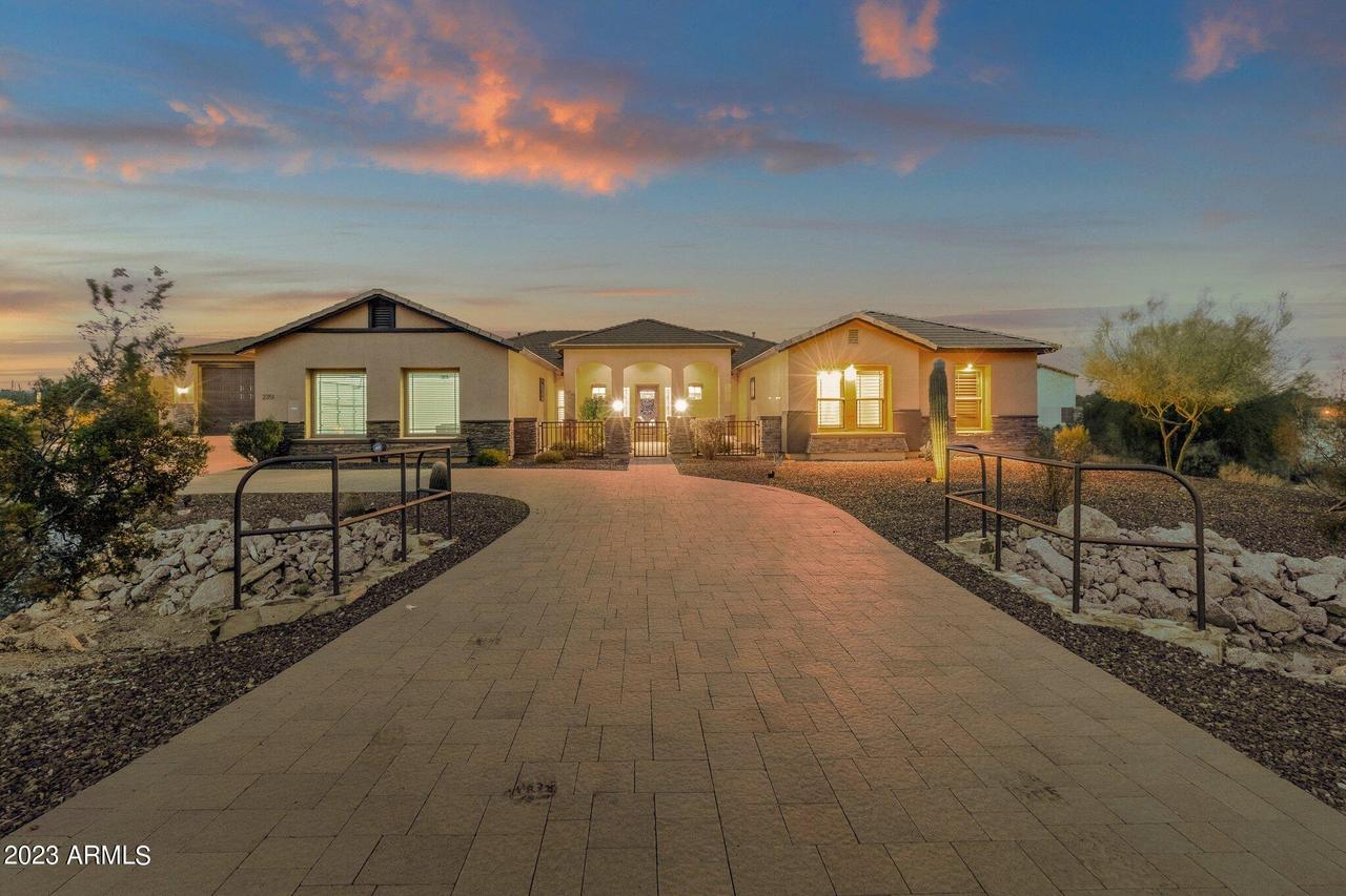 2351 N Channing St., Mesa, AZ 85207