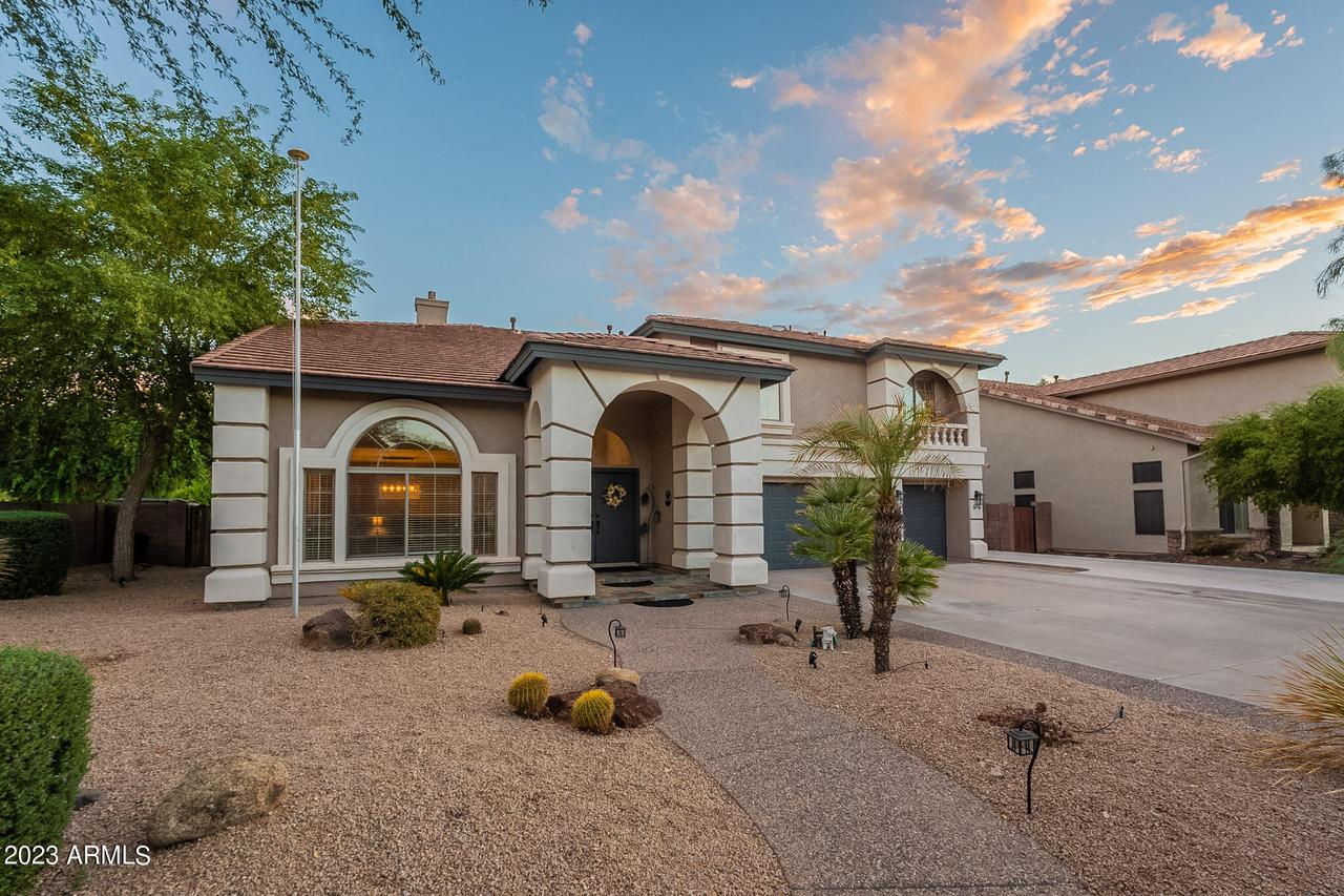 9523 W Blue Sky Dr., Peoria, AZ 85383