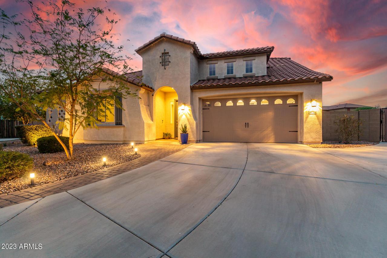 18914 E Reins Rd., Queen Creek, AZ 85142