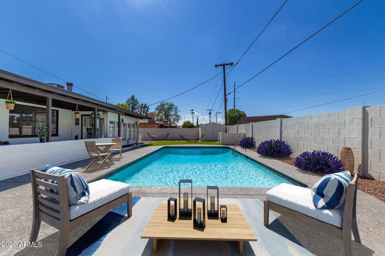 2520 W Village Dr., Phoenix, AZ 85023