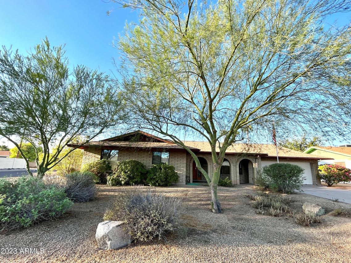 955 E Watson Dr., Tempe, AZ 85283