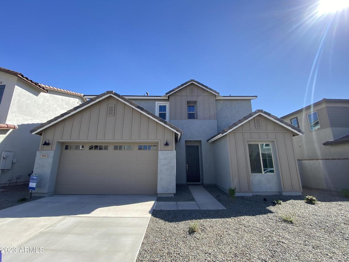 9237 E Smith Ave., Mesa, AZ 85212